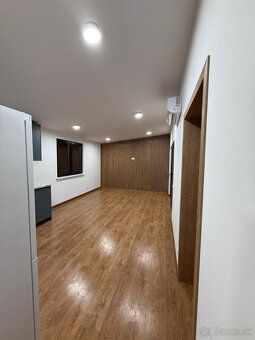For sale new unoccupied mobile home in an English style