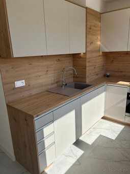 Oferuję do wynajęcia piękny dwupokojowy apartament po