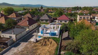 Predstavte si bývanie v tichej lokalite obklopenej prírodou,