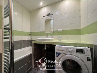 for sale 3 room apartment in private ownership, with