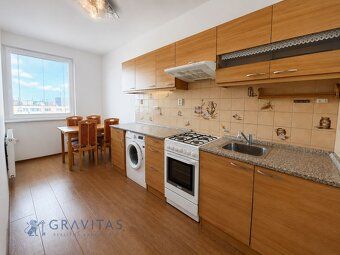 We offer for sale a spacious 3-room apartment with a total