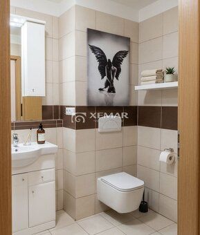 XEMAR (or 0948 189 375) offers for sale a modern, sunny and