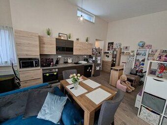 We offer for sale a new construction 3-room apartment in