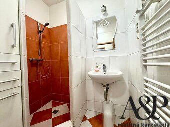 A&P Real Estate offers you, exclusively representing the
