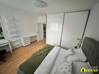Oferujemy na sprzedaż luksusowy 3 pokojowe mieszkanie w