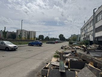 Typ: Nebytové prostory Ulice: Holíčska Obec