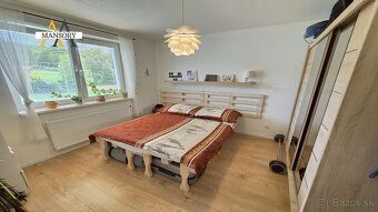 For sale 2-bedroom apartment with balcony and parking space