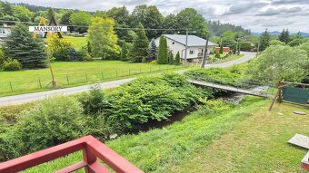 For sale 2-bedroom apartment with balcony and parking space