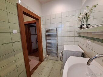 VÝNIMOČNÝ 4-IZBOVÝ BYT 152 m² V CENTRE MESTA | KRB • BALKÓN 