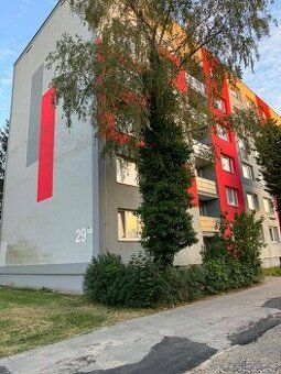 ID:3814
Ponúkame na predaj útulnú garsónku vo vyhľadávanej l