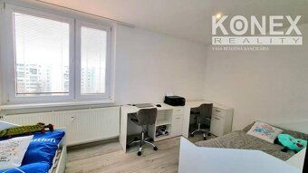 ID:3999 Ponúkame na predaj krásny trojizbový byt po kompletn