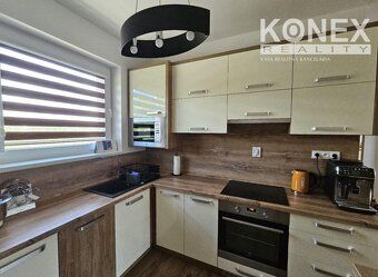 ID:4385 We offer for sale a beautiful 2-bedroom brick