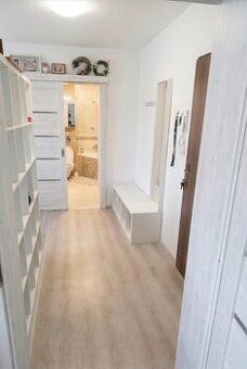 1-bedroom apartment with generous size, balcony overlooking
