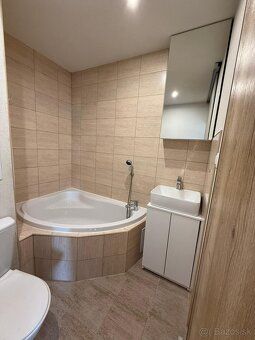 I offer for sale a modern 2-room apartment with an area of