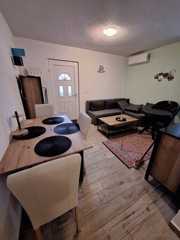 DADOT offers for sale a 3-room apartment on the ground