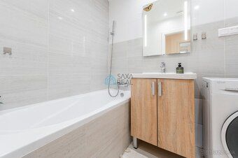JUDr. Adriana Saxová - SAXAREAL offers you EXCLUSIVELY for