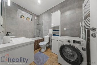 Real Estate Agency PLUS REALITIES exclusively offers you