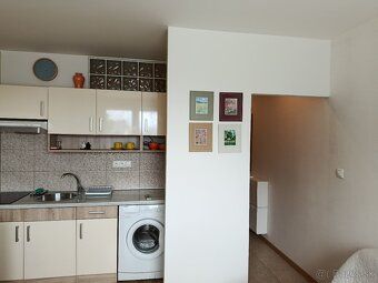 Ponúkam na predaj garsónku v blízkosti centra mesta.
TECHNIC