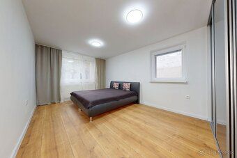 Real estate agency BOND Reality offers for sale an