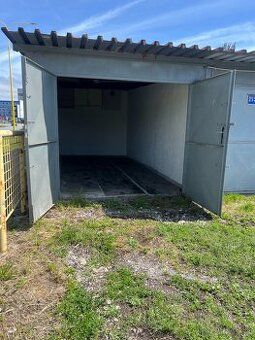 I offer for rent garage parking space in underground garage