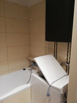 Real estate agency offers for rent a NEW renovated and