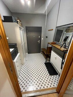 I am renting out a 2 room apartment at Mäsíarska street in