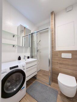 EXCLUSIVE FOR RENT: Stylish, fully furnished 1-room