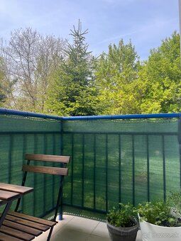I offer for sale a 2-room apartment with an area of 52 m²