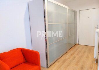 Real Estate Agency PrimeReality exclusively offers for rent