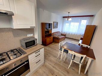 OFFERS FOR RENT PLEASE SEND BY EMAIL ONLY TO: Thank you for