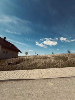 Are you looking for an ideal place for peaceful living