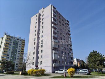 FIRST TENANT | Fully renovated studio apartment in the city