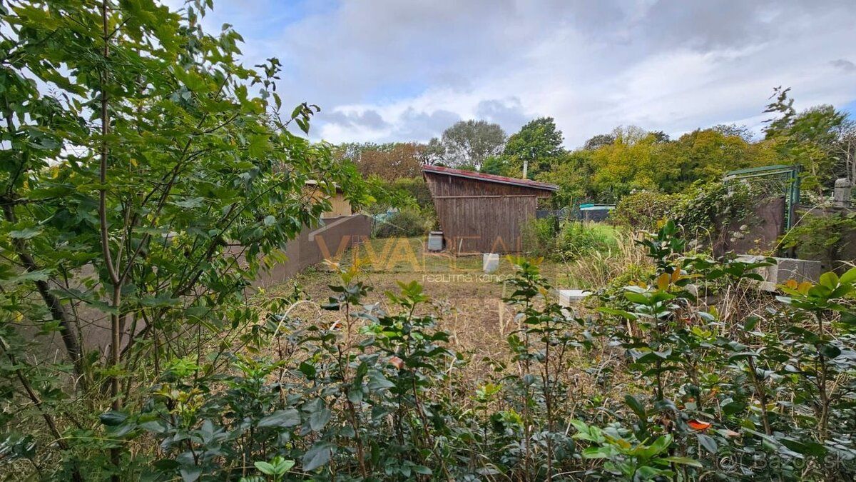 We offer for sale land in the popular recreational area