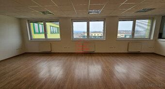 I offer for rent a beautiful office measuring approximately