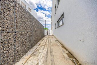 B10 offers you for sale an above-standard 2-bedroom
