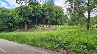 I am offering for sale a plot measuring 861 m2. The plot is