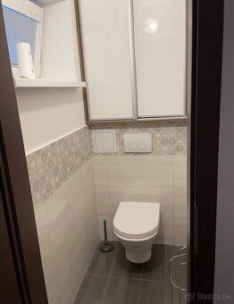 I am subletting a 2-room apartment in a quiet location. The