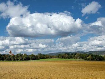 TUreality offers for sale a sunny building plot in the