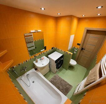 I offer for rent a completely renovated and equipped 2-room
