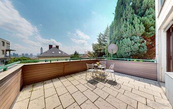 Bond Reality offers for sale an exceptional family house