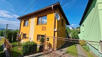 Real estate agency RE/MAX offers for sale a family house in