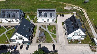 We offer for sale a modern 2-bedroom apartment measuring 35