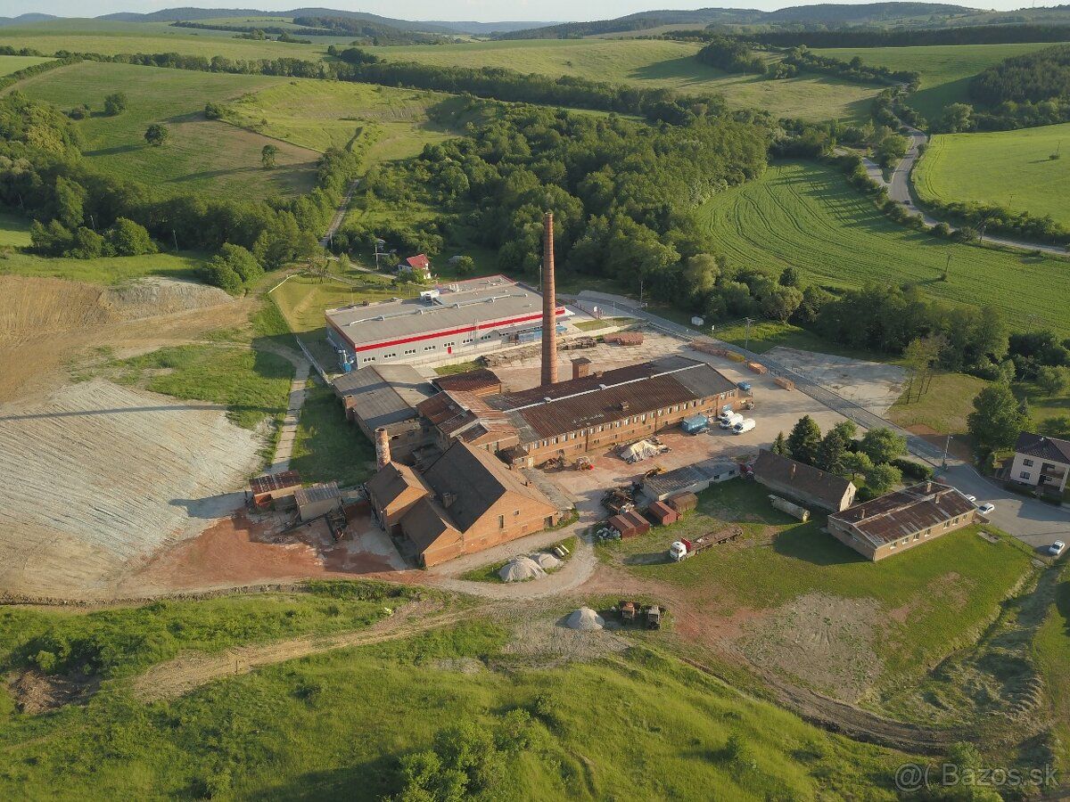 Oferujemy na sprzedaż komercyjną przestrzeń produkcyjną z