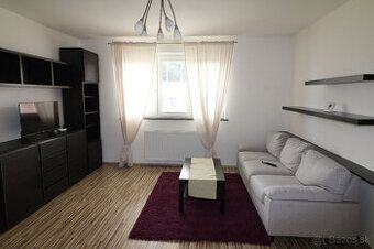 Predam 2 izbový byt 58,3m2 v úplne pôvodnom stave s balkónom