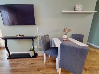 Stylowy, umeblowany 2-pokojowy apartament z tarasem i