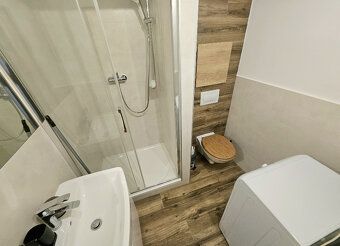 Rodzaj: 1-pokojowe mieszkanie Dzielnica: Stred Gmina