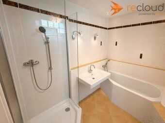 Elegancki 3-pokojowy apartament po luksusowej rekonstrukcji