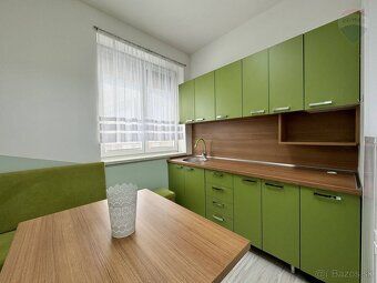 Agencja nieruchomości RE/MAX oferuje na sprzedaż